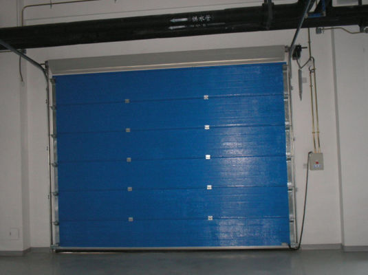 Βιομηχανικές πύλες πόρτας με διατομή πλάτος 420 mm-530 mm CE Εγκριθείσα τηλεχειριστική ταχεία ανατροφή ανοξείδωτου χάλυβα
