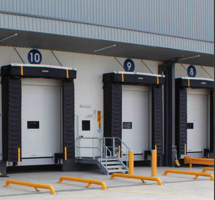 Εισελκόμενη ένδυση καταφυγίων αποβαθρών φόρτωσης που αντιστέκεται μηχανικό αντι αέρα πορτών PVC στο βιομηχανικό