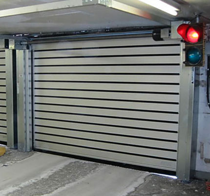 Εμπορική απόδειξη σκουριάς πορτών υψηλής ταχύτητας σπειροειδής για την υπόγεια περιοχή χώρων στάθμευσης