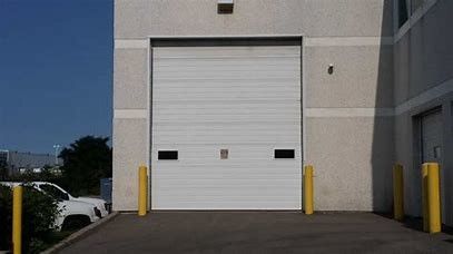 Αργιλίου υπερυψωμένη βιομηχανική πόρτα αποθηκών εμπορευμάτων κραμάτων κάθετη αυτόματη συρόμενη